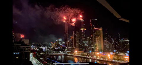 Aura2107, 2 Bedroom Apartment With Balcony, Stunning Yarra River And City Views - Whitsundays Accommodation 3