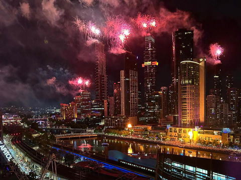 Aura2107, 2 Bedroom Apartment With Balcony, Stunning Yarra River And City Views - Whitsundays Accommodation 1