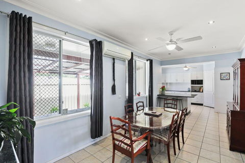 Anzac Cottage - Whitsundays Accommodation 4