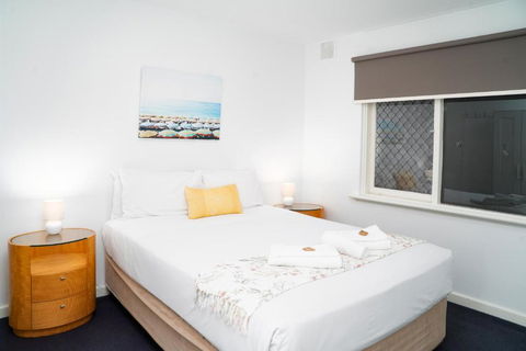 Apartment 15 Burswood - Whitsundays Accommodation 2