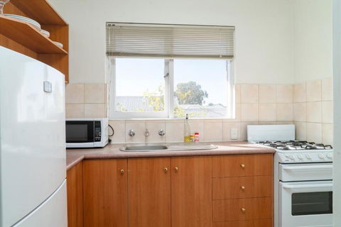 Apartment 25 Burswood - Whitsundays Accommodation 2