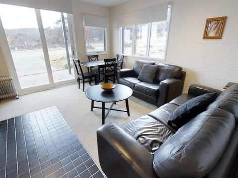 Apartment 3 And 4 The Stables Perisher - Whitsundays Accommodation 1