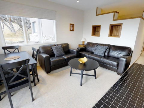 Apartment 3 And 4 The Stables Perisher - Whitsundays Accommodation 2