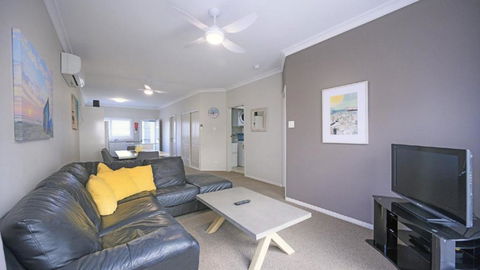 Apartment 31 - The Meridian - Whitsundays Accommodation 4