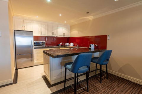 Apartment 4, 9 River Lane Mannum - Whitsundays Accommodation 2