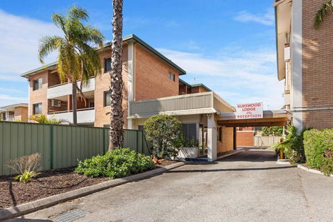 Apartment 5 Burswood - Whitsundays Accommodation 1