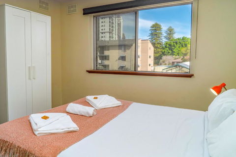 Apartment 5 Burswood - Whitsundays Accommodation 4