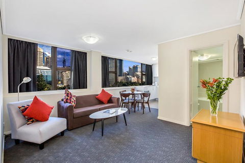 Apartment At College St - Whitsundays Accommodation 0