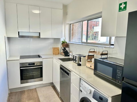 Apartment In Bondi Beach-StayBay - Whitsundays Accommodation 3