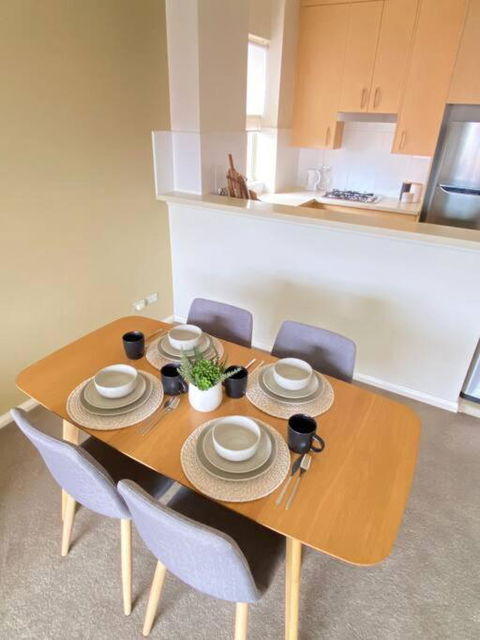 Apartment In Chiswick With Pool, Sauna & Gym - Whitsundays Accommodation 4