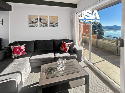 Apartment Lakeview - Whitsundays Accommodation 2