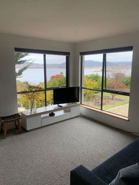 Apartment Minutes To Lake - Whitsundays Accommodation 0