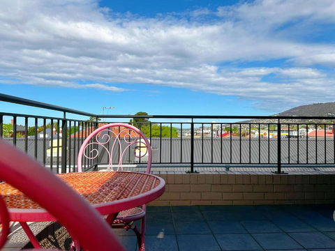 Apartment On Star Unit 1 - Whitsundays Accommodation 1