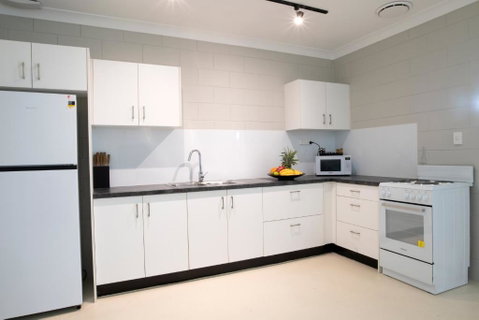 Apartments At Mission Beach - Whitsundays Accommodation 2