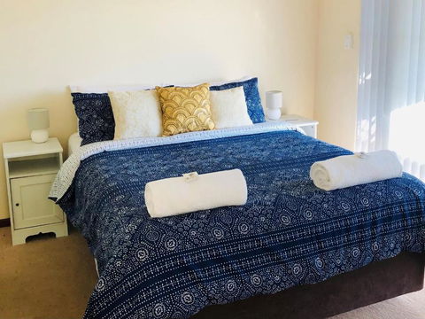 API Preston Beach Front Apartments - Whitsundays Accommodation 3