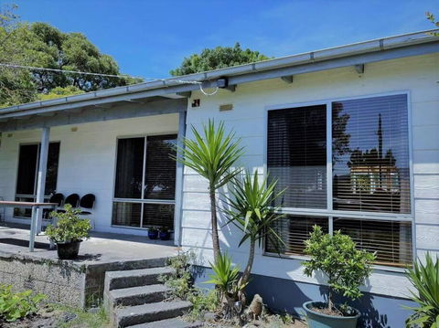 Apollo Bay Holiday House - Whitsundays Accommodation 3