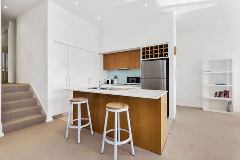 Apollo Blue 11 - Whitsundays Accommodation 4