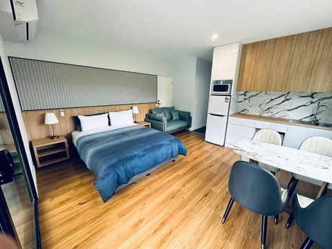 Apollo Dream Suites - Whitsundays Accommodation 1