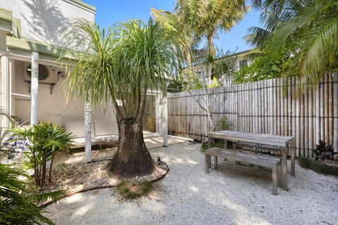 Apollo Studio - Whitsundays Accommodation 4