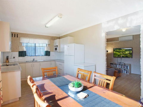 Apollo Unit 12 Ground Floor - Whitsundays Accommodation 3