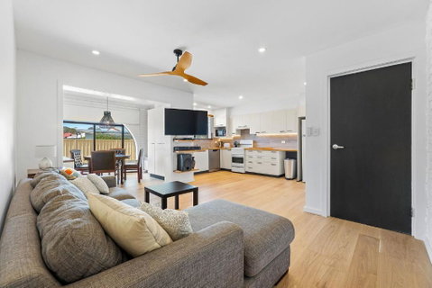 Apollo Unit 4 - Ground Floor - Block A - Whitsundays Accommodation 1
