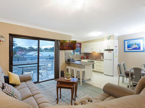 Apollo Unit 7 1st Floor - Whitsundays Accommodation 0