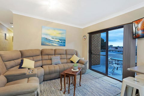 Apollo Unit 7 1st Floor - Whitsundays Accommodation 1