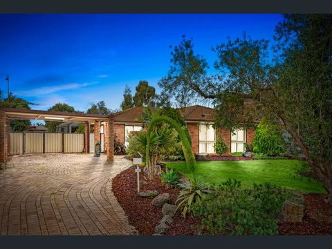 Apple House Hoppers Crossing - Whitsundays Accommodation 0