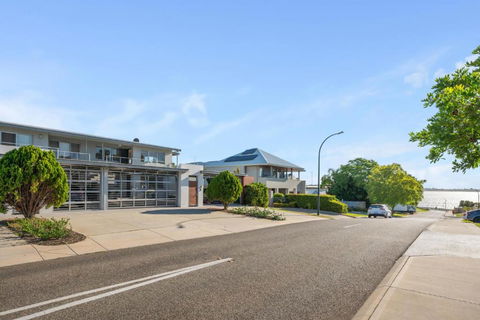 Applecross Riverside Apt - Whitsundays Accommodation 2