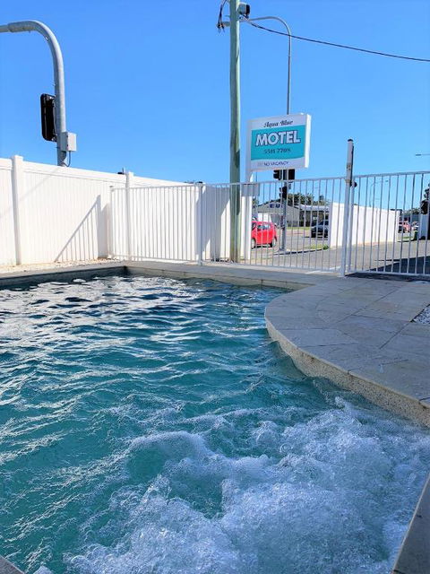 Aqua Blue Motel - Whitsundays Accommodation 0