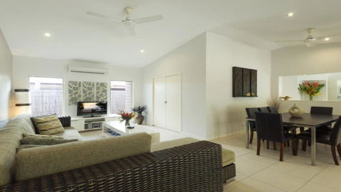 Aqua - Pecten Port Douglas - Whitsundays Accommodation 3