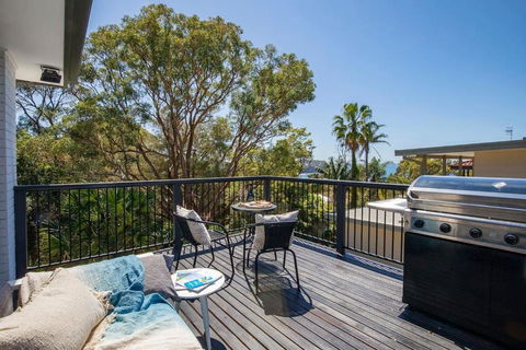 Aqua Vistas - Coastal Gem With Serene Spa Experience - Whitsundays Accommodation 2