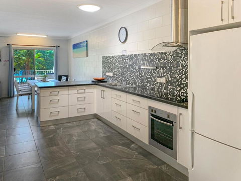 Arcadia Beach Unit 3 - Whitsundays Accommodation 3
