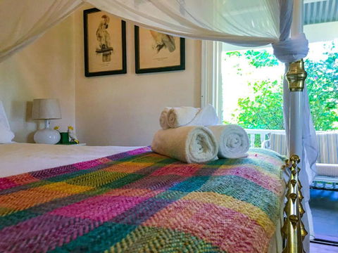 Arcadia House - Whitsundays Accommodation 2