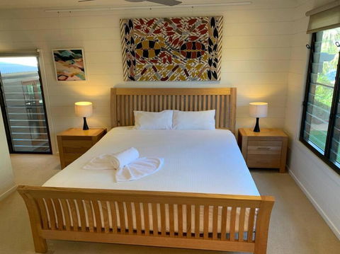 Archies Beach Abode - Whitsundays Accommodation 3