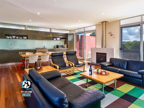 Architect Designed House Nestled In The Dunes - Whitsundays Accommodation 0