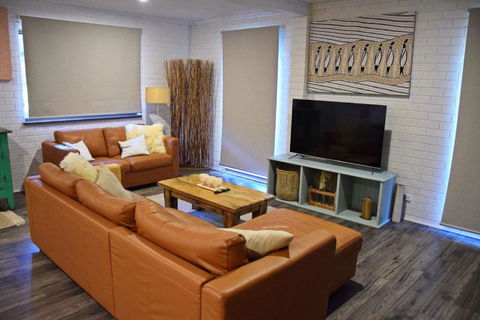 Arcos - Whitsundays Accommodation 2