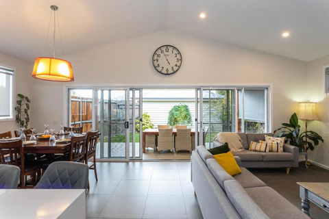 Armidale Cottage - House 1 - Whitsundays Accommodation 4