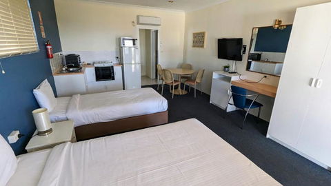 Armidale Inn - Whitsundays Accommodation 3