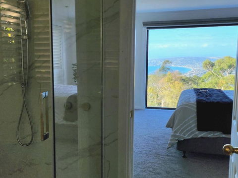 Arthurs Holiday Villa - Whitsundays Accommodation 2