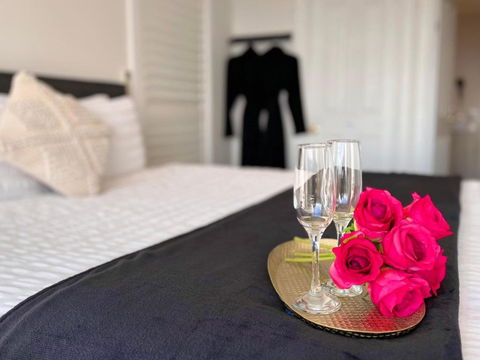 Arthurs Holiday Villa - Whitsundays Accommodation 3