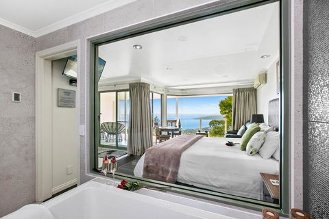 Arthurs Views - Whitsundays Accommodation 4