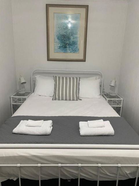 Aruma Cottage Bruny Island - Whitsundays Accommodation 4