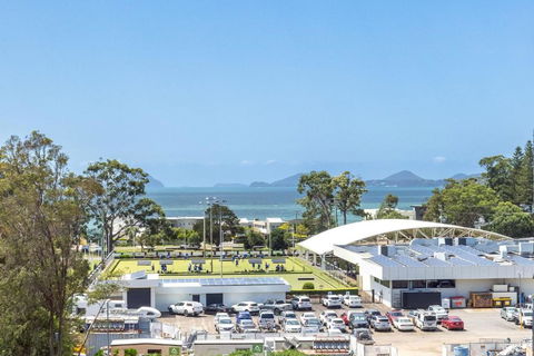 Ash Haven, 19 Ash St - Views, Pool, Air Con, Boat Parking, Wi-Fi - Whitsundays Accommodation 0