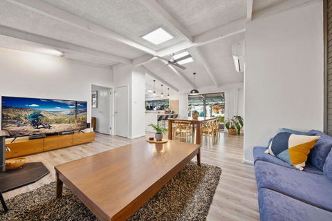 Ashwood Alpine House - Whitsundays Accommodation 2