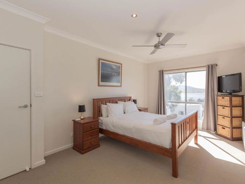 Aspect 1 8a Poley Cow Lane - Whitsundays Accommodation 4