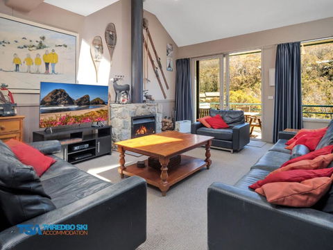 Aspect 4 - Whitsundays Accommodation 0