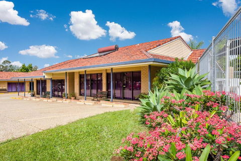 Aspley Carsel Motor Inn - Whitsundays Accommodation 3