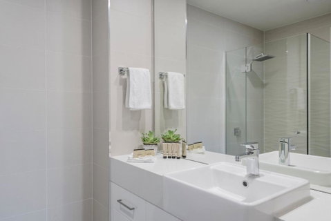 Astra Apartments Newcastle (Merewether) - Whitsundays Accommodation 1