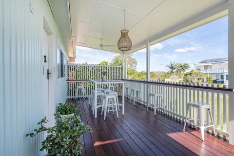 At The Beach Brooms Head-LJHooker Yamba - Whitsundays Accommodation 1